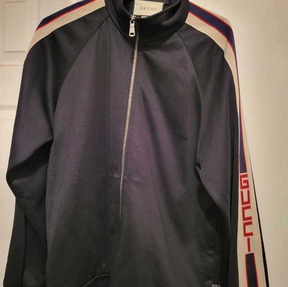 Technical jersey jacket - Picture 4 of 11